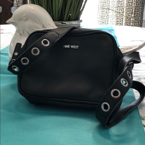 Nine West Handbags - Nine West Crossbody Bag